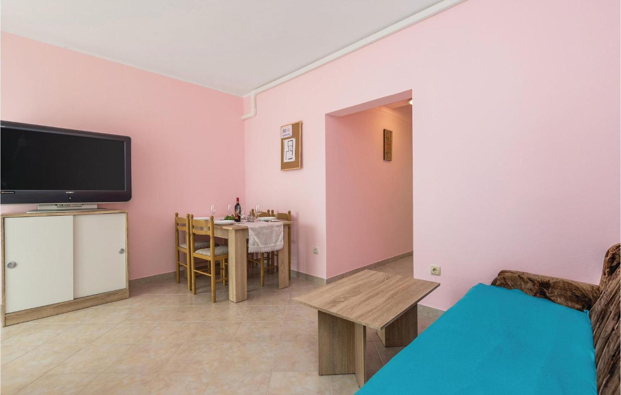 Gorgeous Apartment In Matulji With Kitchen Exterior photo